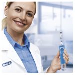 برس مسواک برقی 4 کودک عددی برند OralB